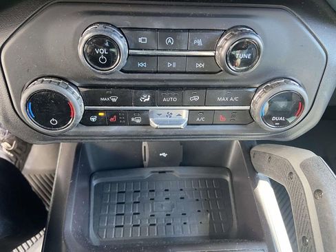 Used 2024 Ford Bronco Outer Banks image 26