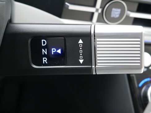 Used 2025 Hyundai Santa Fe Calligraphy image 24