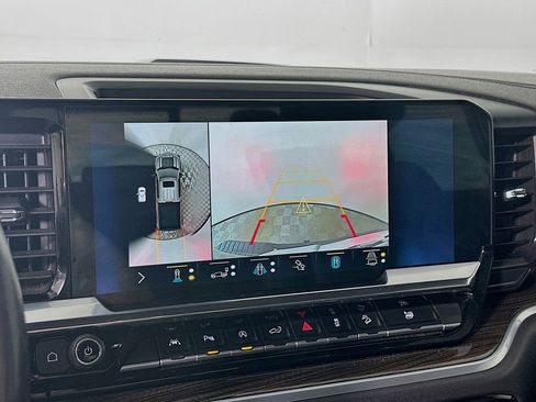 Used 2022 Chevrolet Silverado 1500 LT Trail Boss w/ LT Trail Boss Premium Package image 23