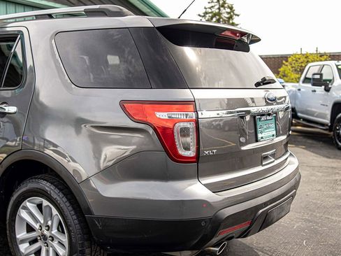 Used 2011 Ford Explorer XLT w/ 202A Rapid Spec Order Code image 14