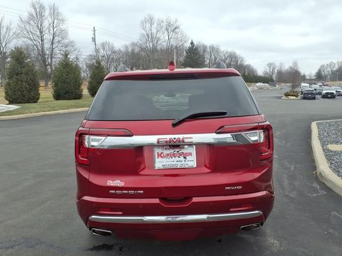 Used 2023 GMC Acadia Denali w/ Denali Ultimate Package AWD/4WD image 4