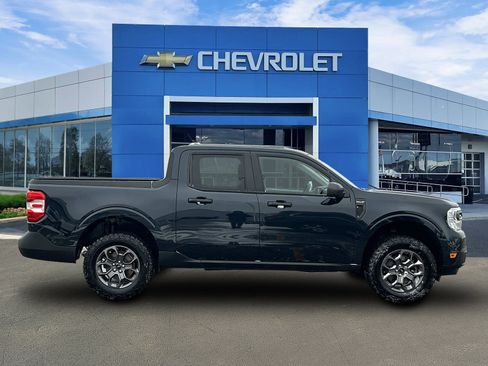 Used 2022 Ford Maverick XLT w/ Equipment Group 300A Standard image 5