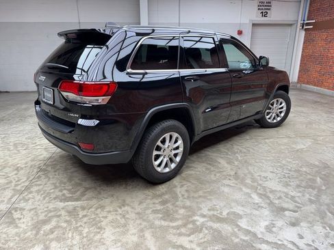 Used 2022 Jeep Grand Cherokee Laredo X image 6