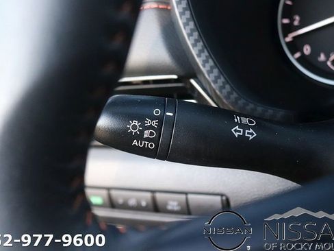 Used 2024 Nissan Sentra SR image 22