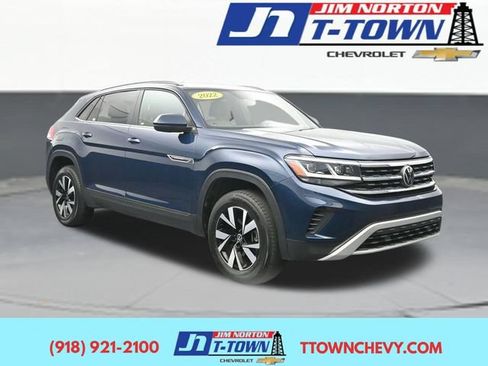Used 2022 Volkswagen Atlas Cross Sport SE AWD/4WD image 1