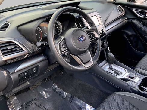 Used 2024 Subaru Forester Premium AWD/4WD image 18