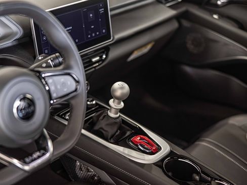 New 2025 Lotus Emira image 18