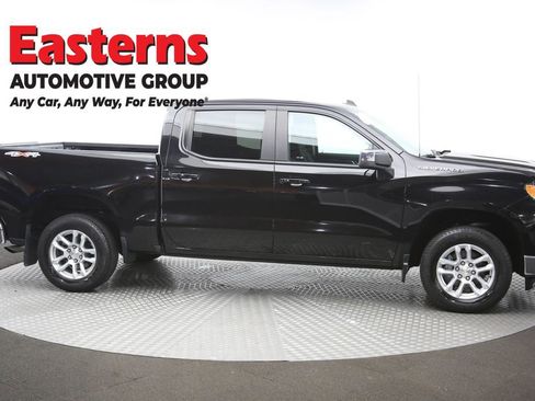 Used 2022 Chevrolet Silverado 1500 LT image 47