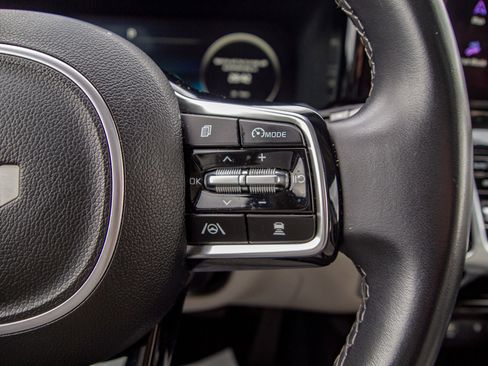 Used 2023 Kia Sorento SX image 24