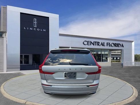 Used 2021 Volvo XC60 T5 Inscription w/ Advanced Package FWD image 3