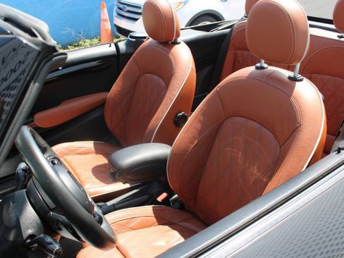 Used 2019 MINI Cooper S w/ Signature Upholstery Package FWD image 41