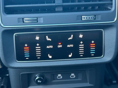 Used 2023 Audi Q7 3.0T Prestige image 67