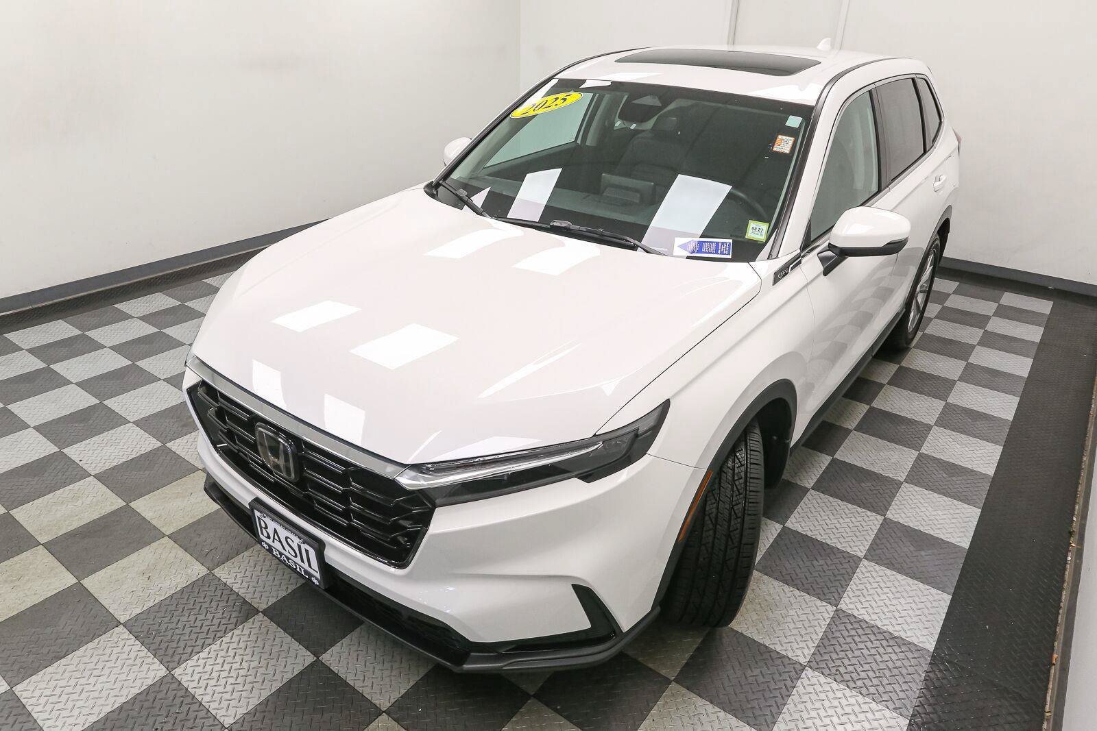 Used 2025 Honda CR-V EX-L image 6