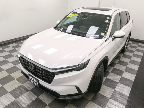 Used 2025 Honda CR-V EX-L image 6