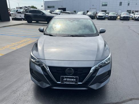 Used 2021 Nissan Sentra SV FWD image 4