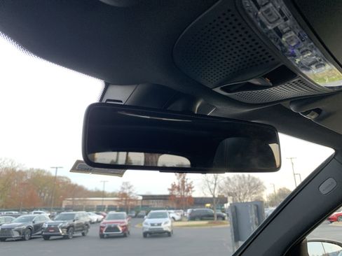 Used 2020 Mercedes-Benz GLC 43 AMG 4MATIC image 27