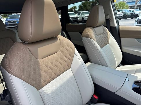 New 2026 Nissan Murano Platinum w/ Cargo Package AWD/4WD image 22