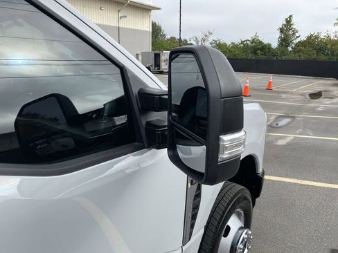 Used 2025 Ford F350 XL image 19