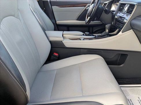 Used 2018 Lexus RX 350L w/ Premium Package image 19