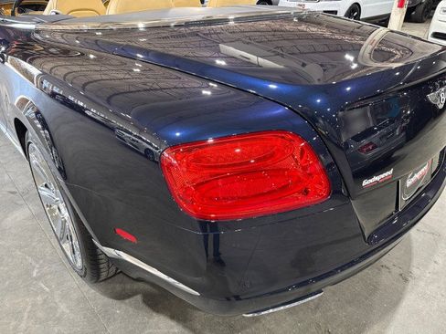 Used 2012 Bentley Continental GT w/ Convenience Specification Pkg image 42