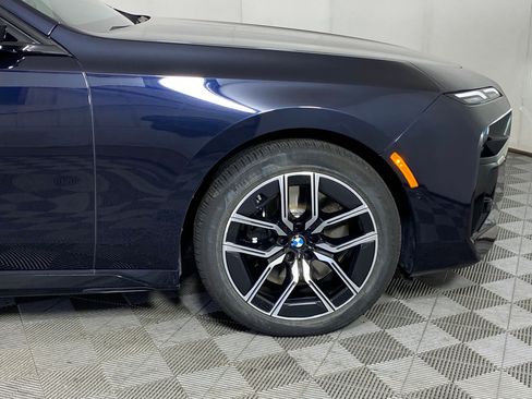Certified 2024 BMW 740i xDrive image 11