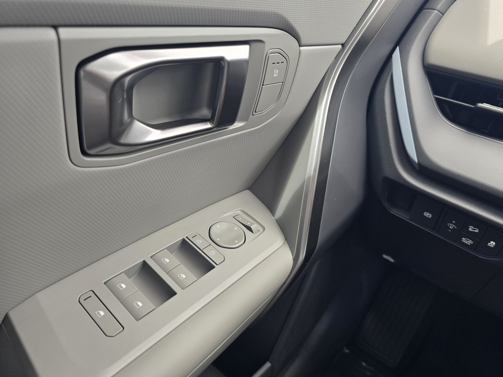 New 2027 Kia Seltos EX FWD image 12