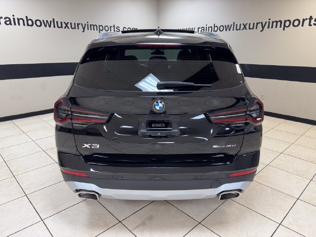 Used 2024 BMW X3 sDrive30i w/ Convenience Package RWD image 5