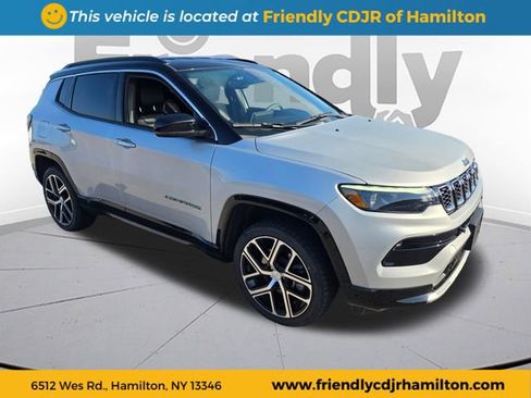 Used 2024 Jeep Compass Limited w/ Elite Group AWD/4WD image 1
