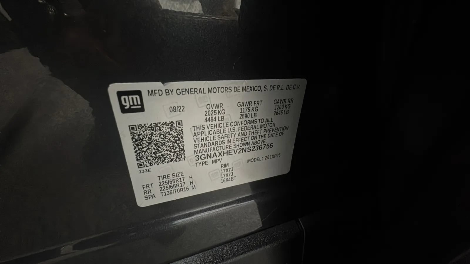 Used 2022 Chevrolet Equinox LS w/ LS Convenience Package FWD image 24
