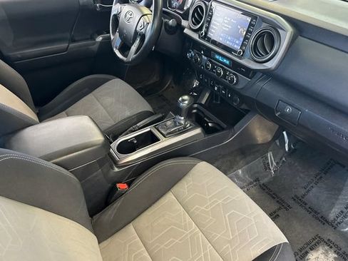 Used 2023 Toyota Tacoma TRD Sport w/ Advanced Technology Package AWD/4WD image 17