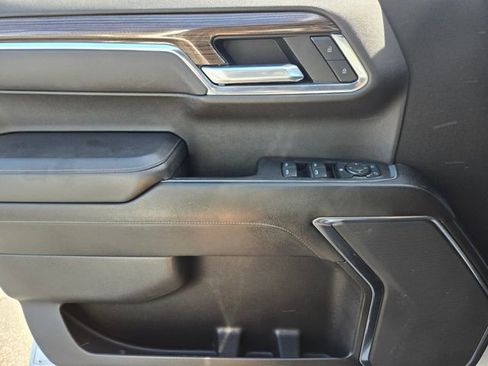 Used 2022 Chevrolet Silverado 1500 LT w/ Protection Package image 31