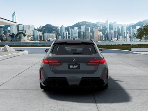 New 2027 BMW M5 Touring AWD/4WD image 5