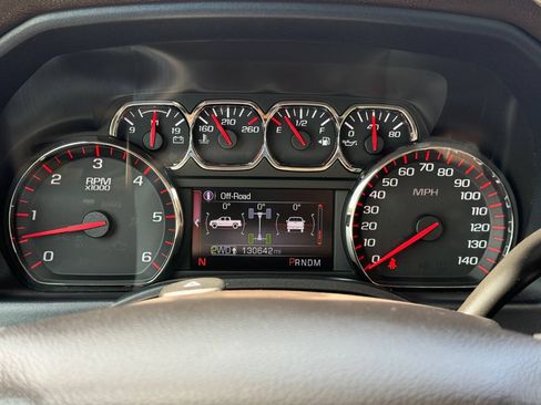 Used 2015 GMC Sierra 1500 SLT w/ SLT Crew Cab Value Package AWD/4WD image 11