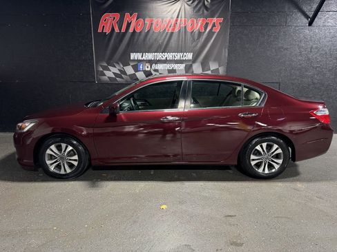 Used 2013 Honda Accord LX image 2
