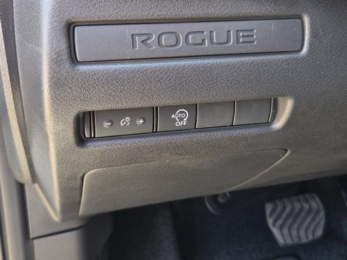 New 2026 Nissan Rogue S FWD image 18