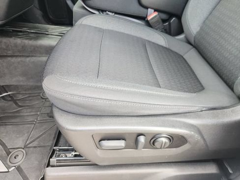 Used 2022 Chevrolet Silverado 1500 Custom RWD image 26