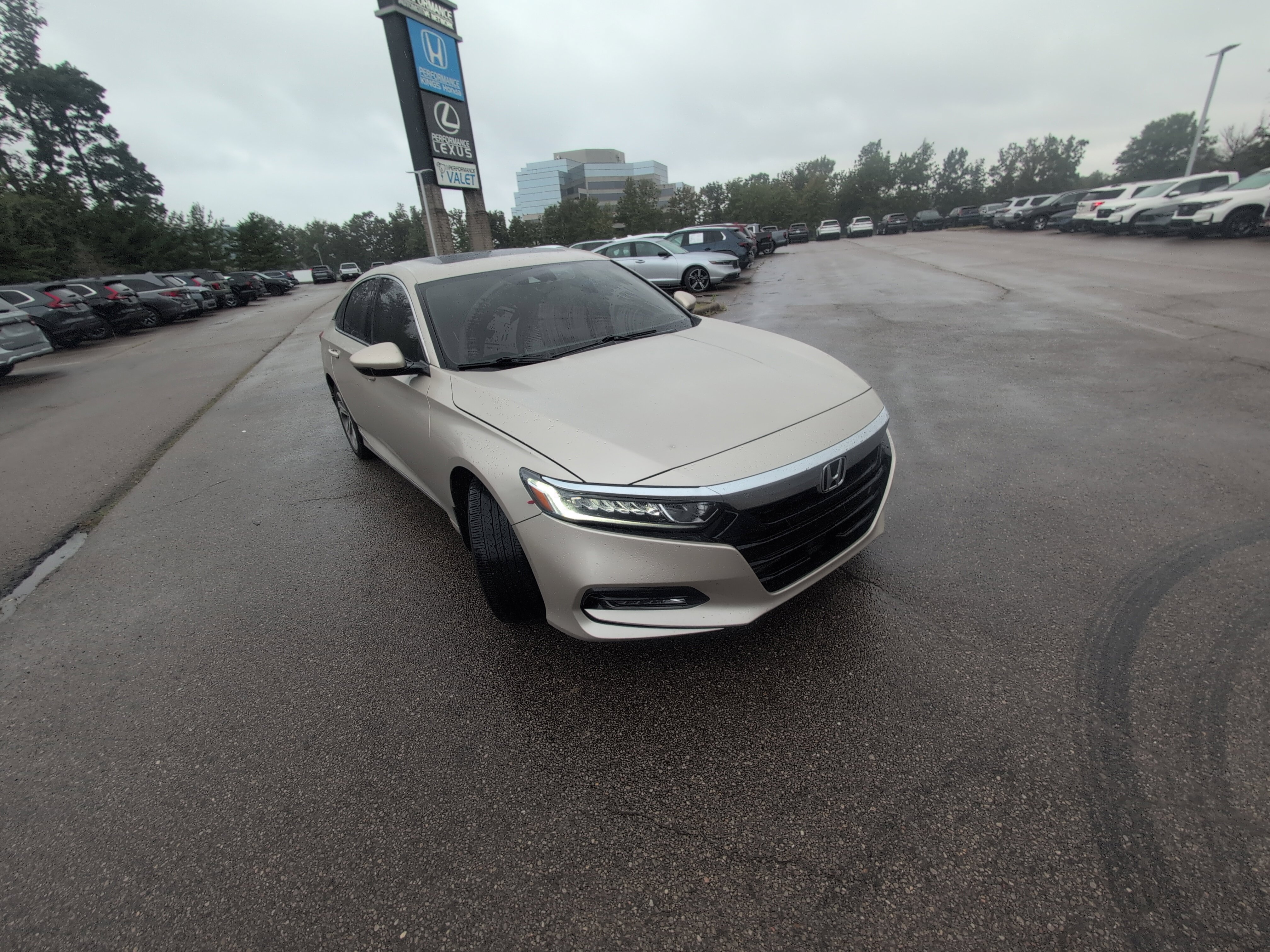 Used 2018 Honda Accord EX-L image 19