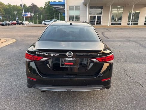 Used 2021 Nissan Sentra SR FWD image 7