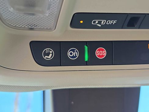 Used 2020 GMC Terrain SLT w/ Preferred Package image 25