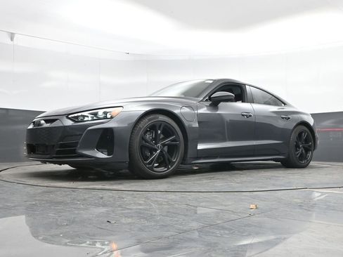 Used 2023 Audi e-tron GT Premium Plus image 48