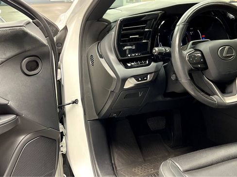 Certified 2023 Lexus RX 350 AWD w/ Accessory Package image 42