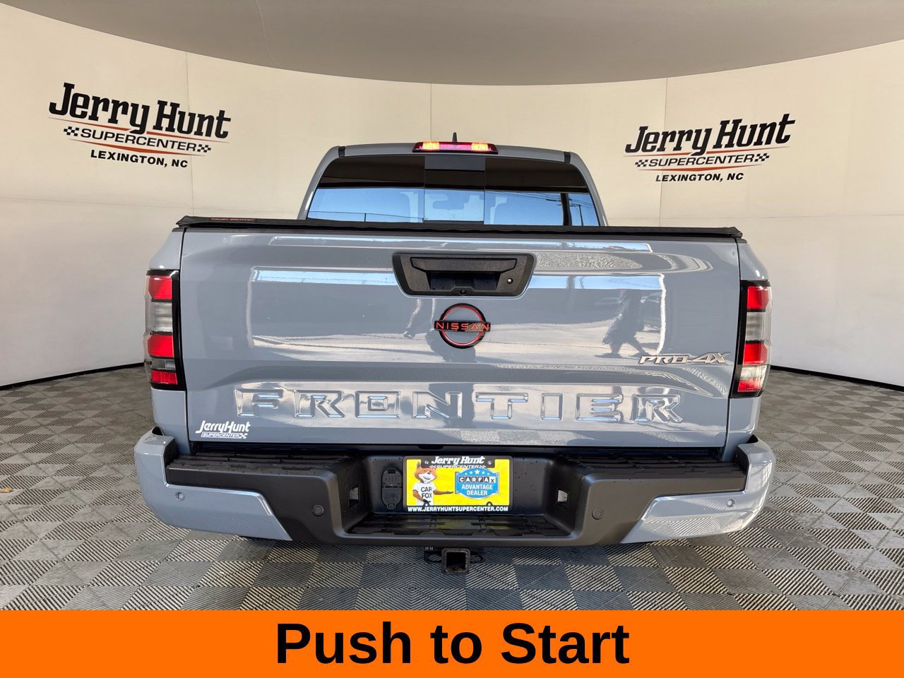 Used 2023 Nissan Frontier PRO-4X w/ Pro Convenience Package AWD/4WD image 7