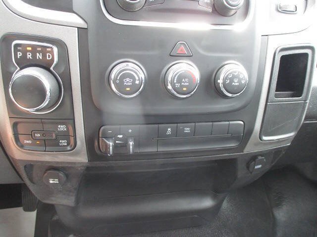 Used 2020 RAM 1500 Tradesman w/ Popular Equipment Group AWD/4WD image 35