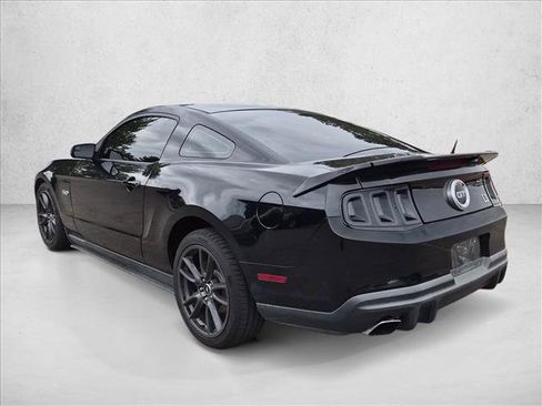Used 2011 Ford Mustang GT Premium w/ Brembo Brake Pkg RWD image 6