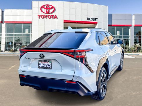 Used 2024 Toyota bZ4X FWD w/ Weather Package image 7