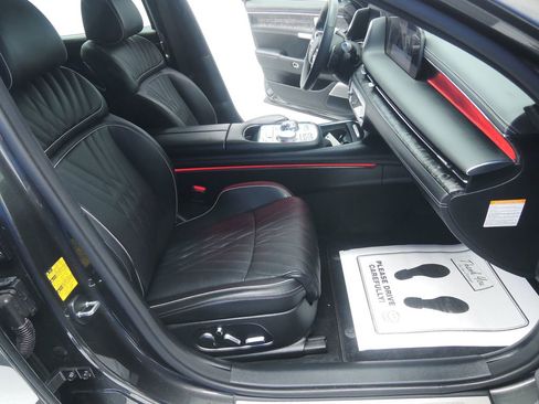 Used 2025 Genesis G90 3.5T AWD/4WD image 41