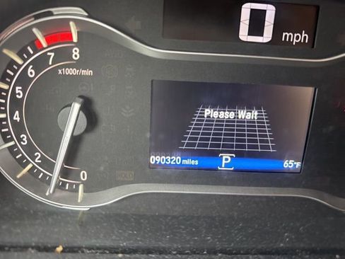 Used 2016 Honda Pilot EX-L image 9