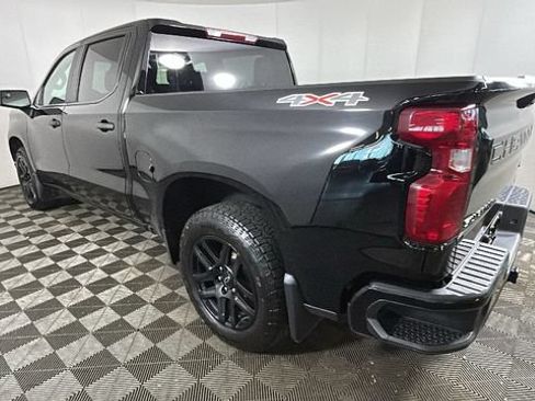 Used 2024 Chevrolet Silverado 1500 Custom AWD/4WD image 4