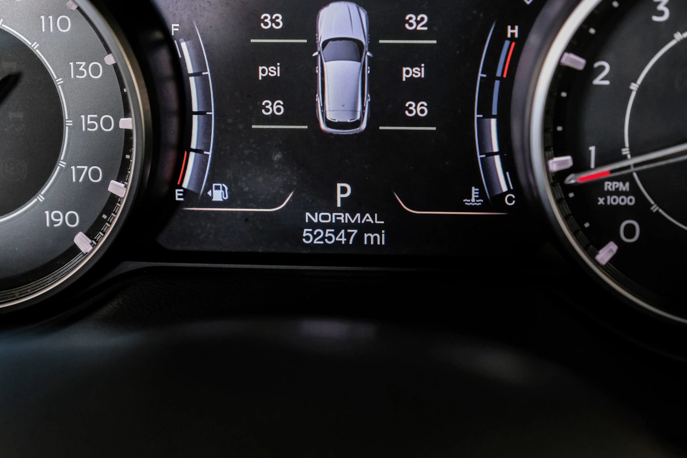 Used 2021 Maserati Levante AWD/4WD image 20