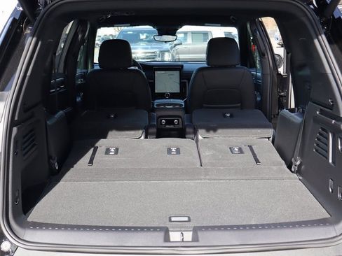 New 2026 GMC Acadia Elevation w/ Black Edition FWD image 19